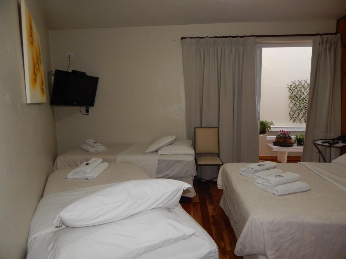 Siena Hotel กังโปสดูจอร์เดา ภายนอก รูปภาพ